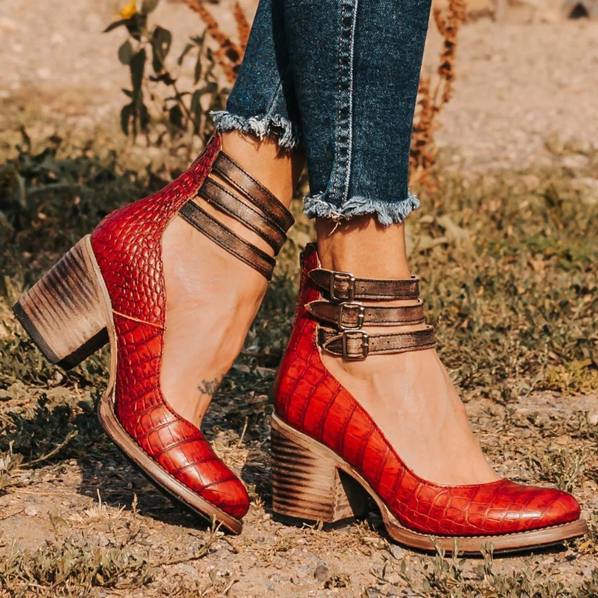 Ever - Women’s Round Toe Chunky Heels