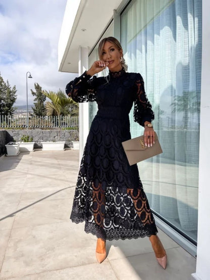 Alejandra - Elegant Casual Dress