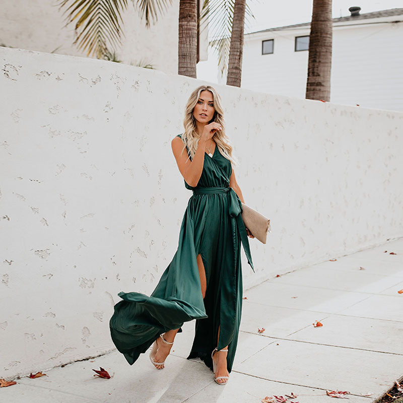 Lola - Elegant Comfort Luxe Fashion Dress