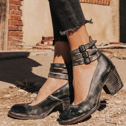 Ever - Women’s Round Toe Chunky Heels