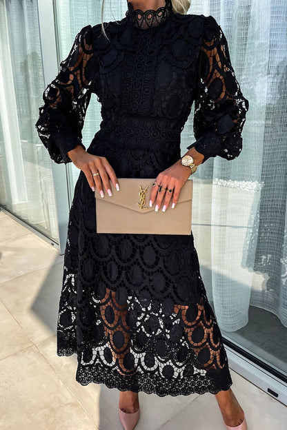 Alejandra - Elegant Casual Dress